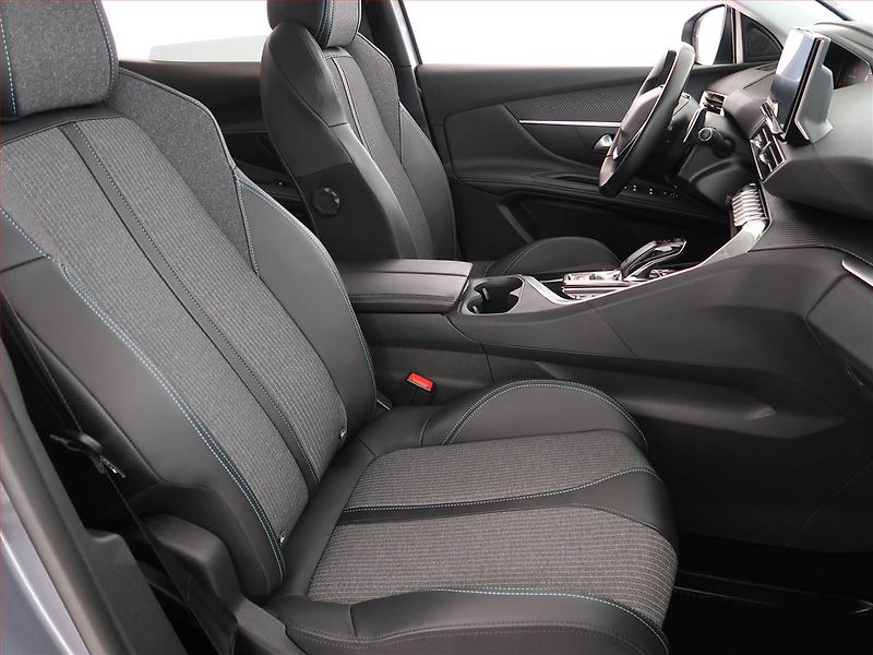 Škoda Fabia (2013) Scout 1.2 TSI, Serv.kniha - fotka 7 z 15