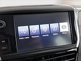 Peugeot 2008 (2015) 1.4 HDi, Tempomat - náhled 13