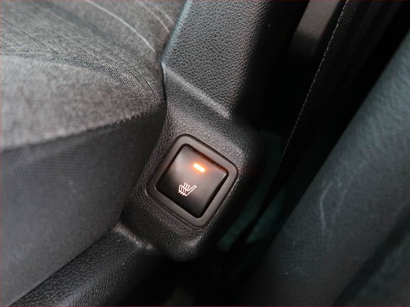 Citroën Berlingo (2016) Shine 1.6 BlueHDi, 5Míst, ČR - fotka 16 z 17