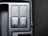 Toyota Yaris 1,5 Hybrid, Digi Klima, servis - náhled 38