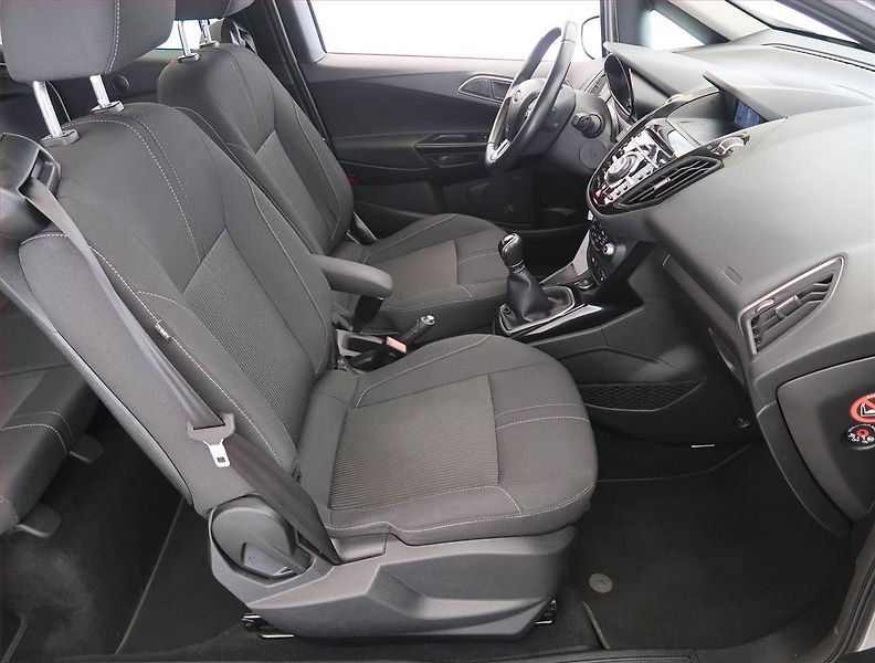 Ford B-MAX (2017) Titanium 1.5 TDCi, Serv.kniha - fotka 9 z 20