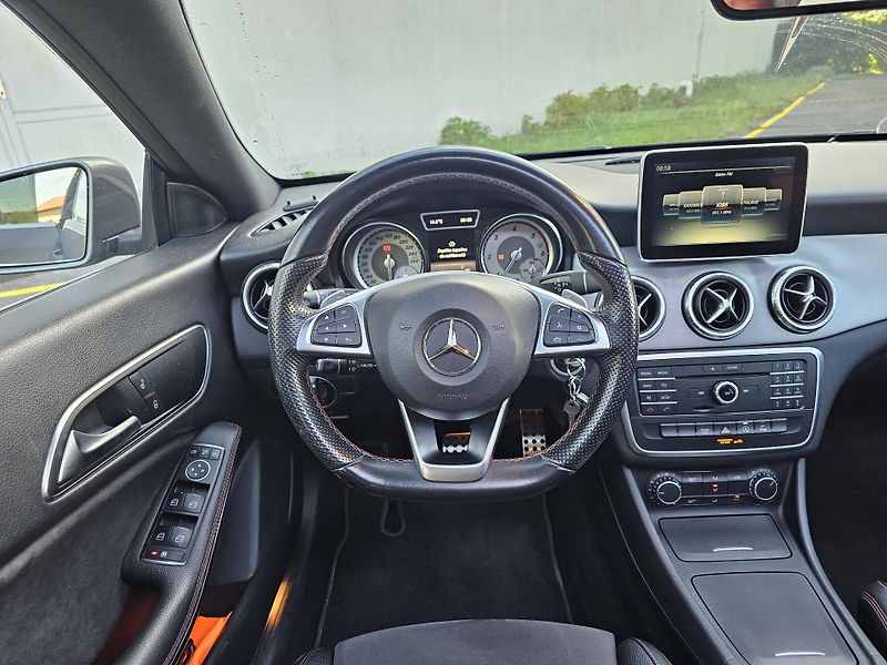 Mercedes-Benz CLA (2016) 200d - AMG - TAŽNÉ - PANORAMA  - fotka 11 z 20