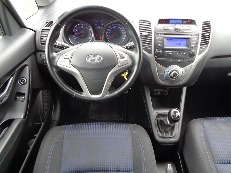 Hyundai ix20 1.4 CVVT M5F 66 kW - fotka 5 z 22