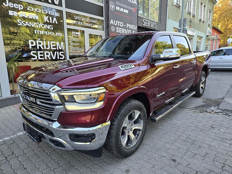 RAM 1500 (2020) LARAMIE 5.7HEMI  - fotka 2 z 18