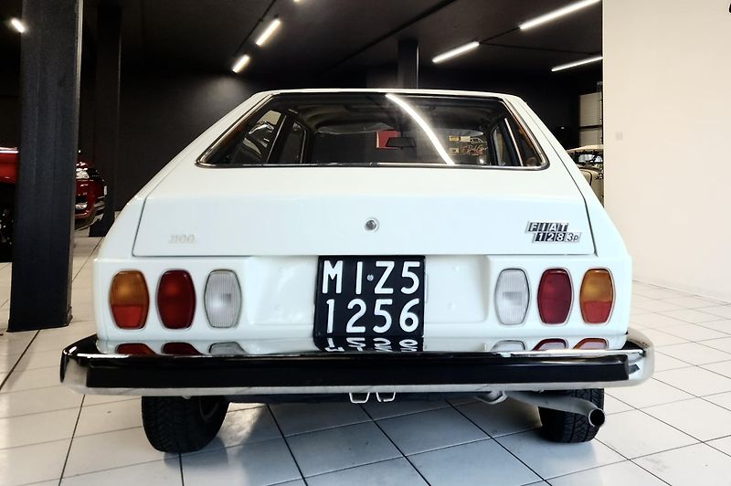 Fiat 128 Coupe 1100 3p TOP STAV ! - fotka 6 z 13