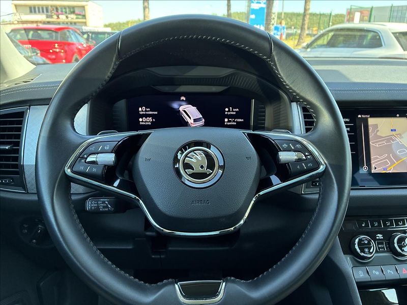 Škoda Kodiaq 2,0 TDI,EL.KUFR,MATRIX-BEAM - fotka 19 z 35