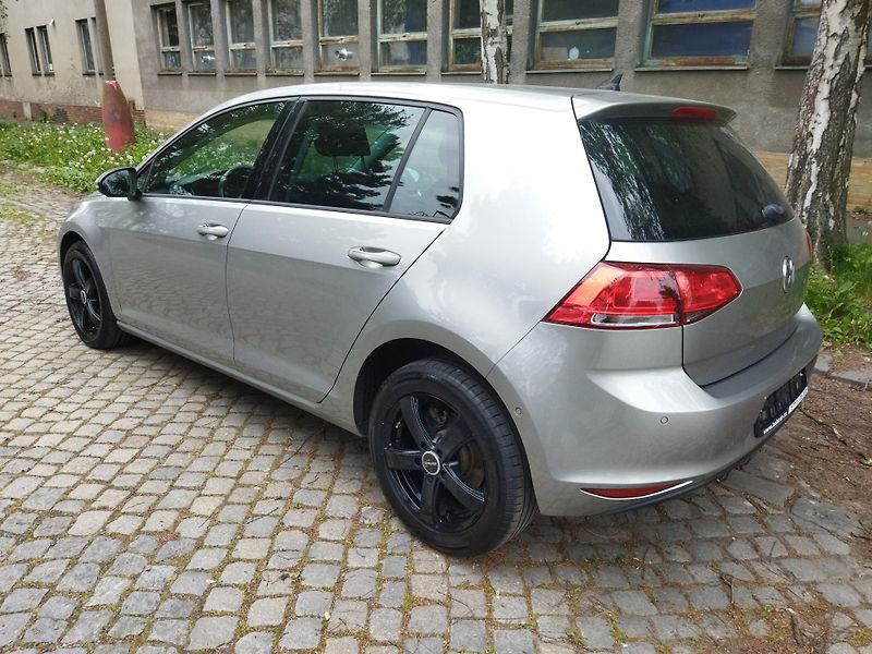 Volkswagen Golf (2017) 1.2 tsi/63kW, klima, výhřev,  - fotka 6 z 38