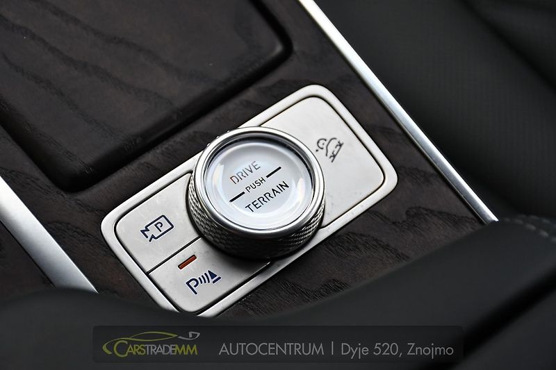 Genesis GV80 3.0 AWD AT8 LUXURY LINE 1M - fotka 35 z 60