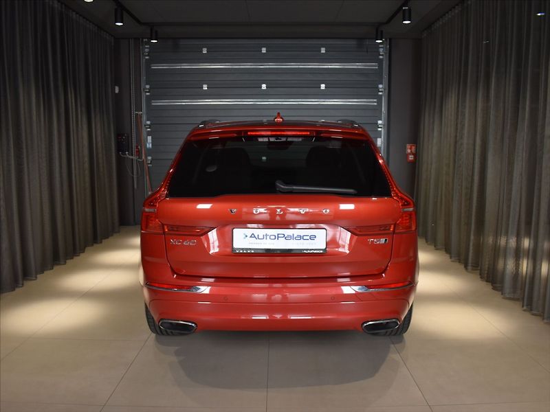 Volvo XC60 2,0 T5 INS BLIS,Tažné - fotka 5 z 25