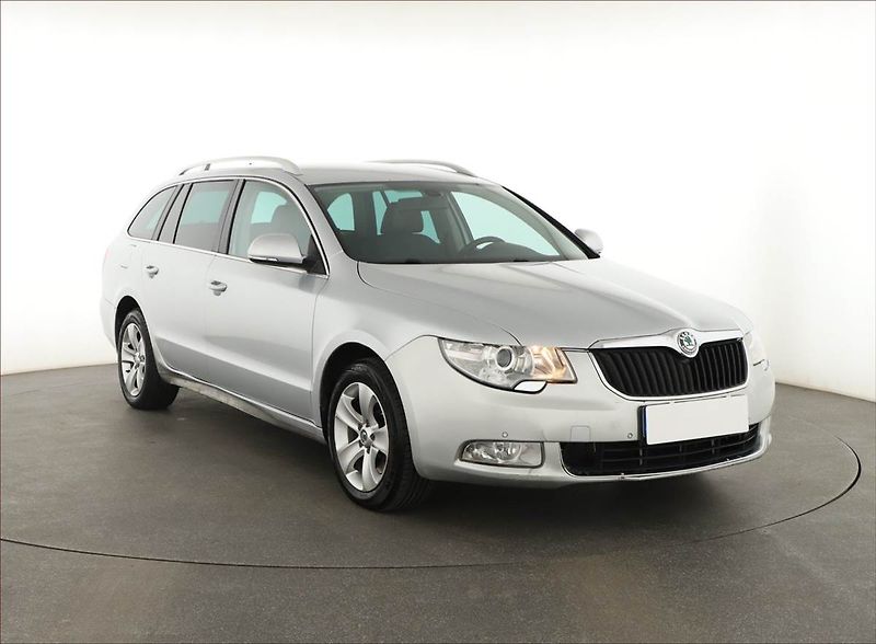 Škoda Superb (2010) 1.8 TSI, 4X4, Tempomat - fotografie inzerátu