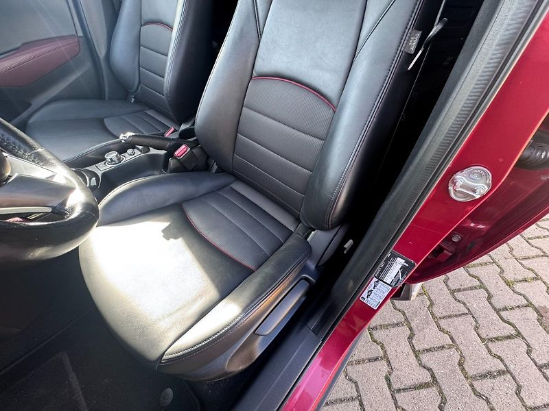 Mazda CX-3 (2016) 2,0i 110 KW TOP REVOLUTION 4X4 - fotka 19 z 45