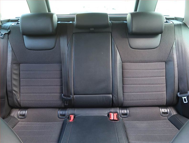 Škoda Octavia (2013) 1.8 TSI, Automat, Serv.kniha - fotka 10 z 21