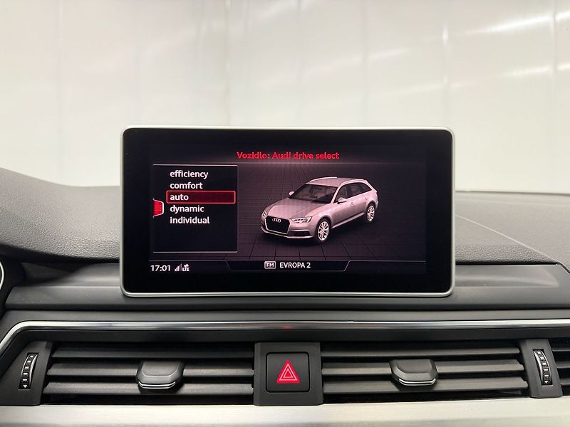 Audi A4 2.0TDI QUATTRO S-LINE, VIRTUAL - fotka 14 z 24