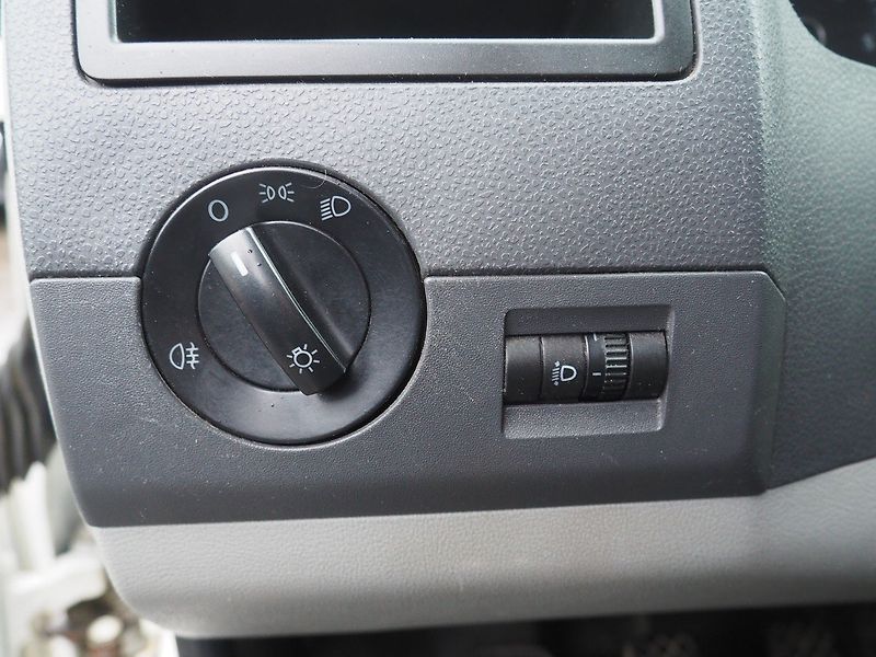 Volkswagen Transporter (2014) 2.0TDI, 75kW - fotka 19 z 30