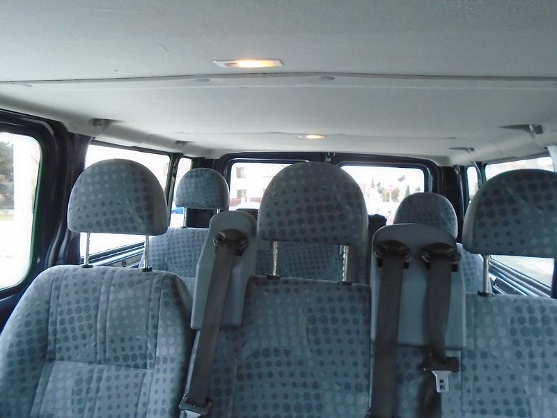 Ford Transit (2011) 2.2 TDCi L2H1 9 míst 5 dveří - fotka 26 z 30
