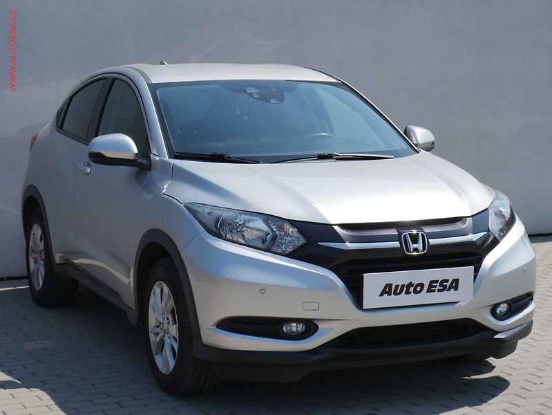 Honda HR-V (2016) 1.5 VTEC, 1.maj,ČR, AT, park - fotografie inzerátu