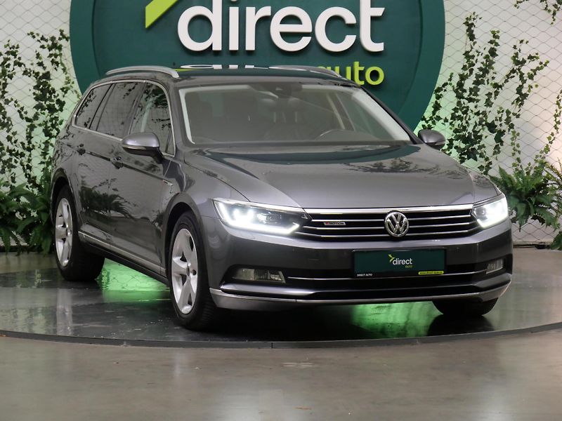 Volkswagen Passat - fotka 8 z 23