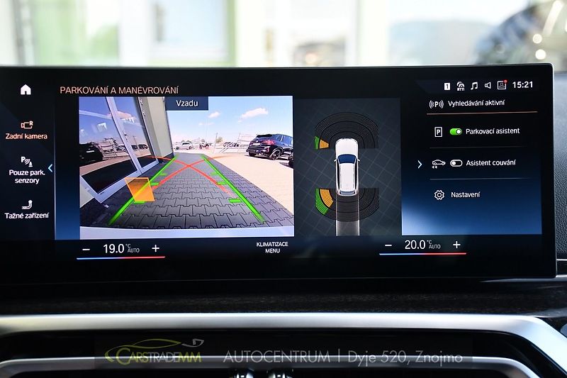 BMW Řada 3 320D XDRIVE M-SPORT ČR HUD - fotka 46 z 59