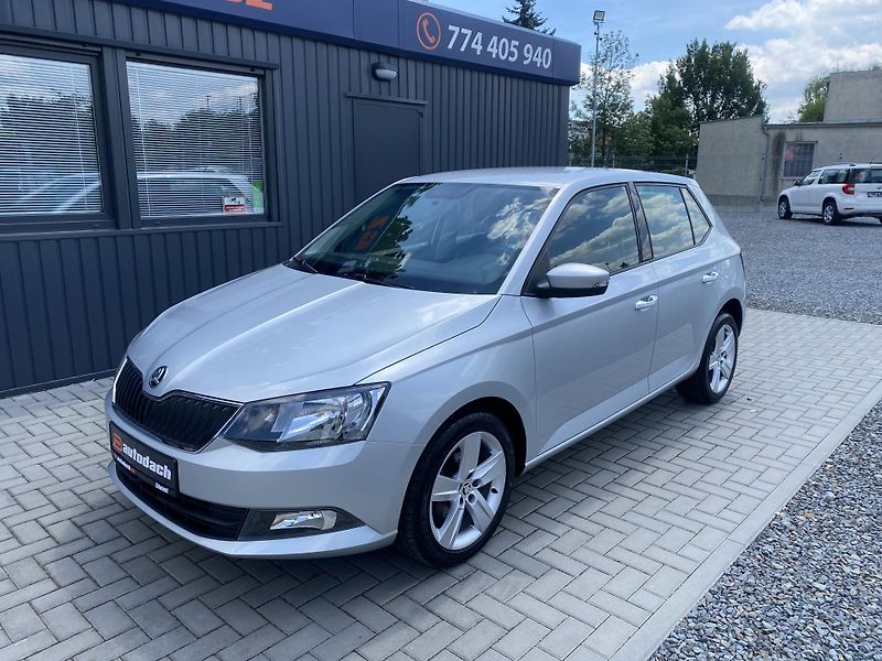 Škoda Fabia 1.2 TSI 66kW - ALU - PDC - fotka 2 z 41