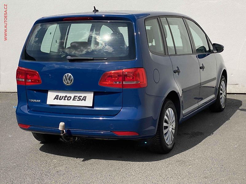 Volkswagen Touran (2011) 1.2 TSi, Trendline, TZ - fotka 4 z 15