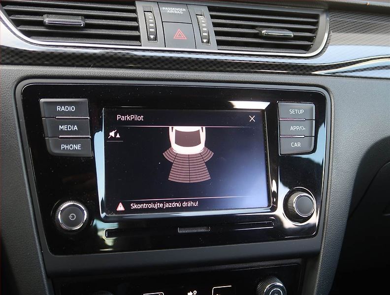 Škoda Rapid (2018) Monte Carlo 1.0 TSI - fotka 17 z 17