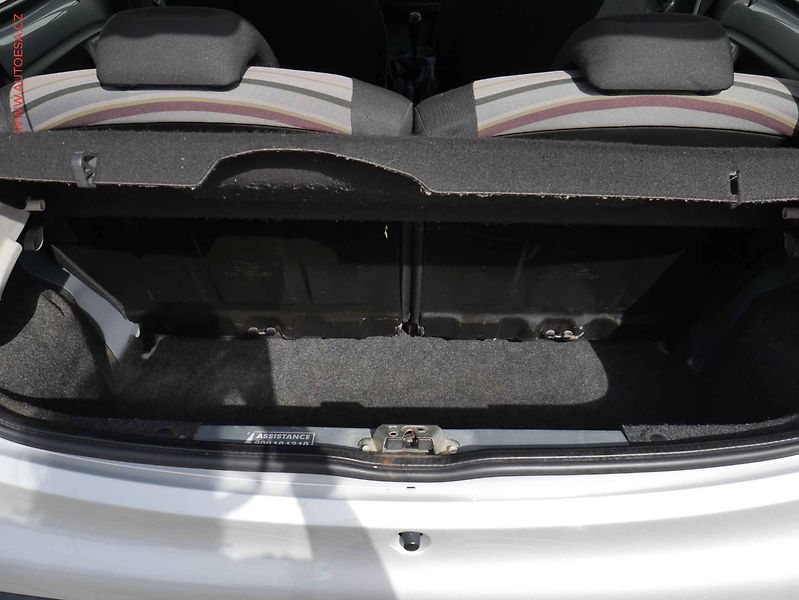 Citroën C1 (2010) 1.0i, AC, STK4/28 - fotka 7 z 14