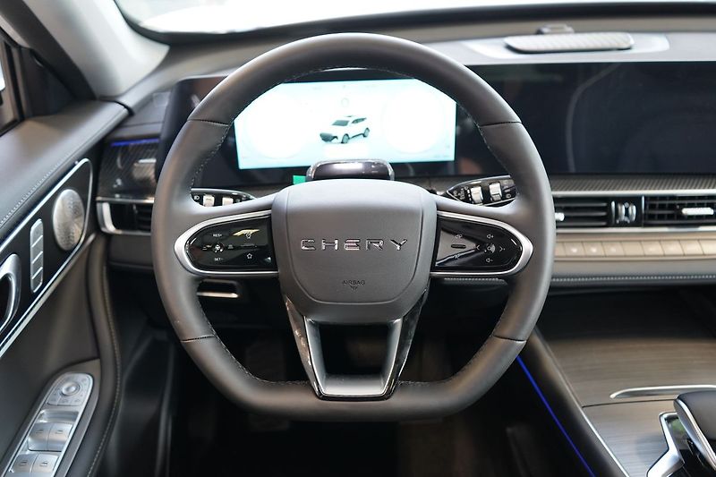 Chery Tiggo 7 PHEV UNIQUE 1.5 TGDI HEV - fotka 23 z 34
