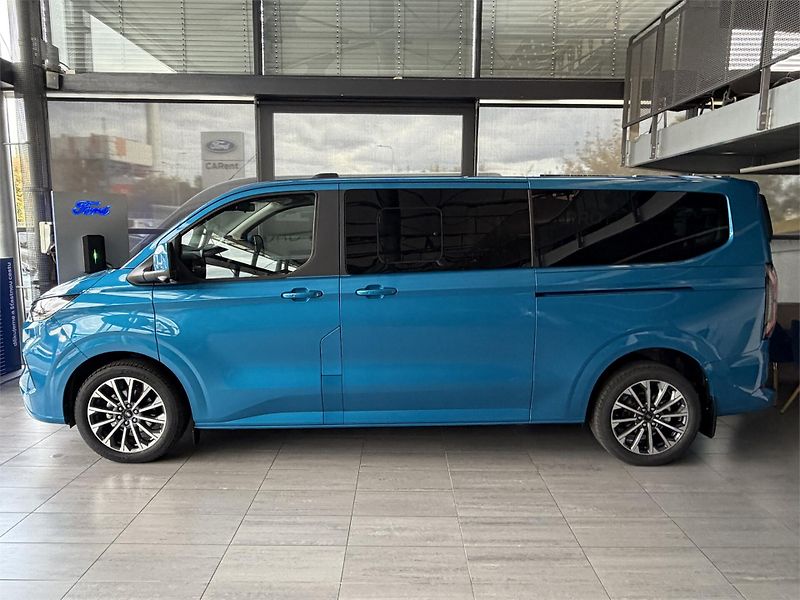 Ford Tourneo Custom (2026) Titanium X L2, Tourneo, 2.0 Ec - fotka 3 z 9
