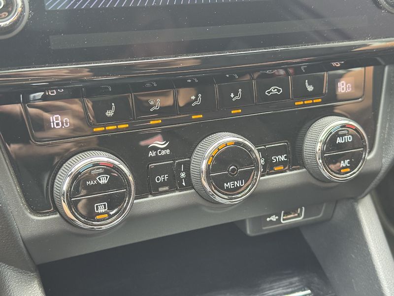 Škoda Octavia (2019) III 1.5TSi DSG Style+, 1.Maj - fotka 40 z 51
