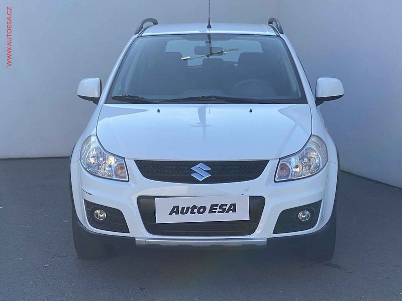 Suzuki SX4 (2014) 1.6i 4x4, ČR, Klima - fotka 2 z 16