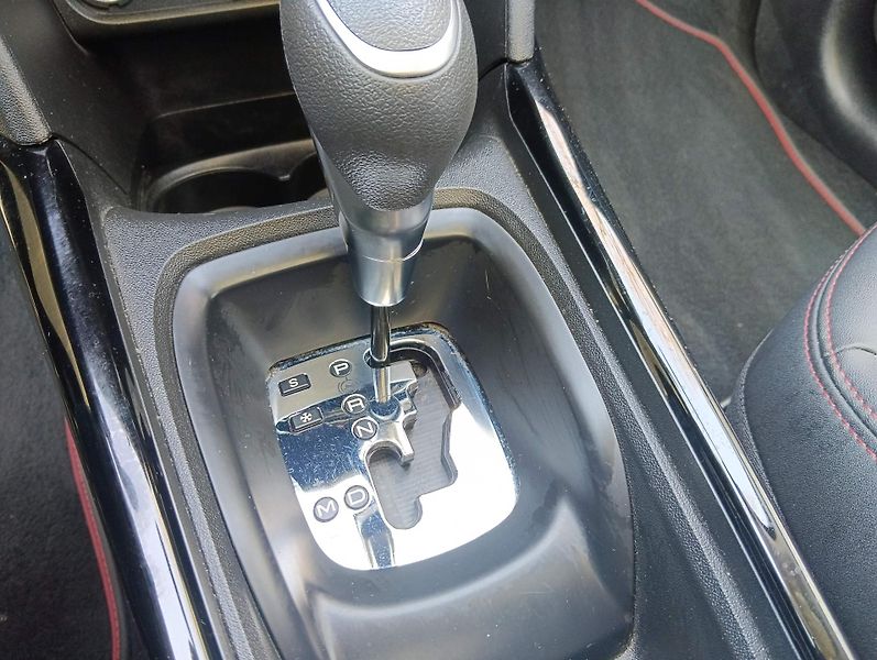Peugeot 2008 (2018) 1.2/81kW, GT-Line, automat - fotka 20 z 37