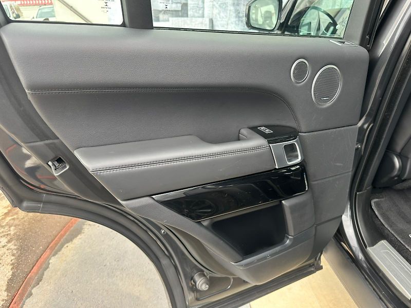 Land Rover Range Rover (2017) 3.0TDV6, 190KW, 360°, SOFT,DPH - fotka 17 z 35