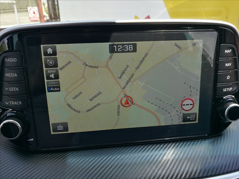 Hyundai Tucson 1,6 T-GDI 1.majitel Trikolor - fotka 8 z 23