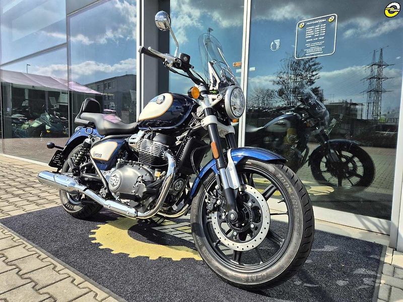 Royal Enfield Super Meteor 650 (2026) - fotka 2 z 22