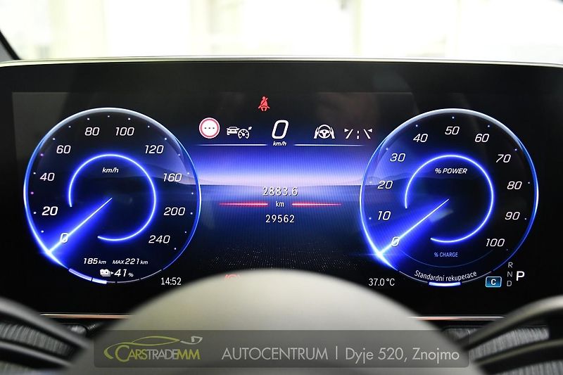 Mercedes-Benz EQE 350 4-matic AMG - fotka 30 z 56