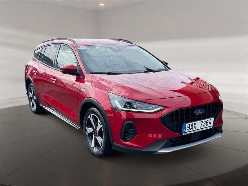 Ford Focus 1,0 mHEV 114 ST Line X - fotka 1 z 11