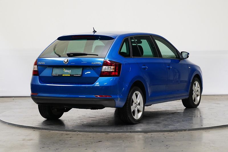 Škoda Rapid - fotka 2 z 26