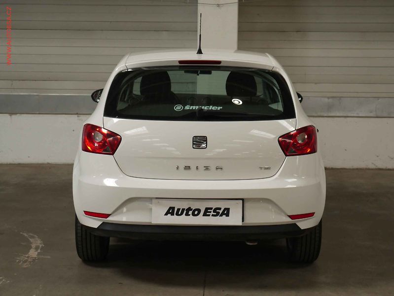 Seat Ibiza (2016) 1.2 TSi, 1.maj,ČR, AC - fotka 5 z 15