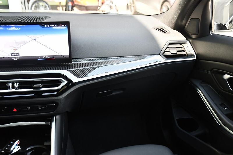 BMW Řada 3 320d xDrive MSPORT ČR 3LZÁRUKA - fotka 8 z 46