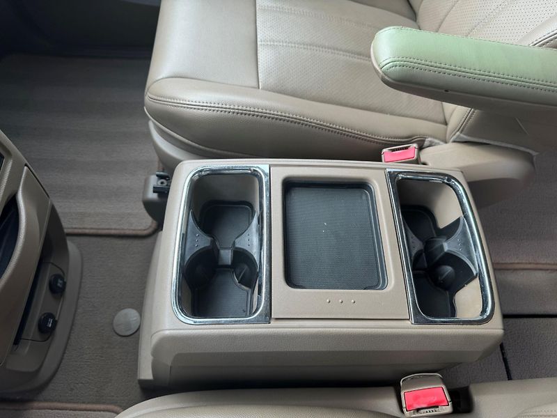 Chrysler Town & Country (2012) 3.6 RT Stown DVD 2012 - fotka 19 z 19