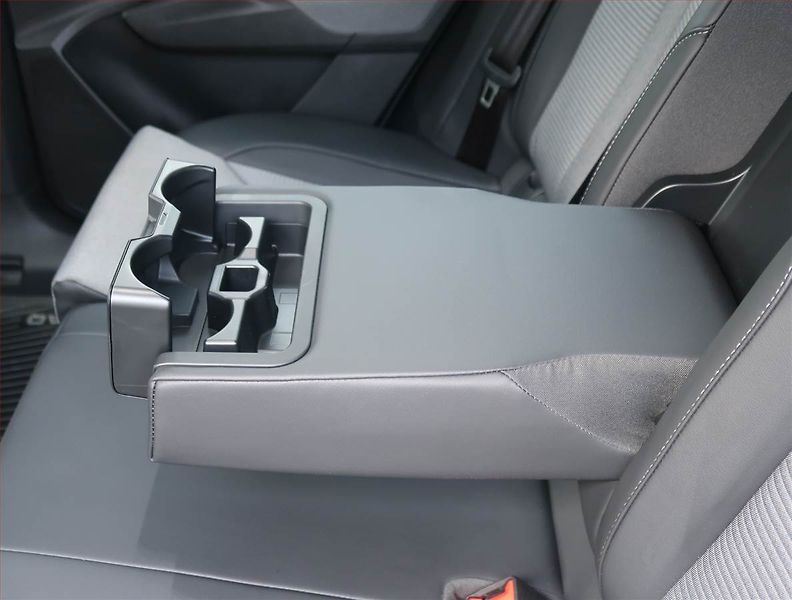 Škoda Enyaq (2025) 50 (52 kWh), SoH 100% - fotka 25 z 30