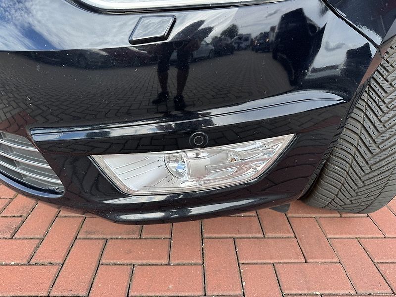 Ford Galaxy (2013) 2.0TDCi Xenony Navi Pano - fotka 37 z 50
