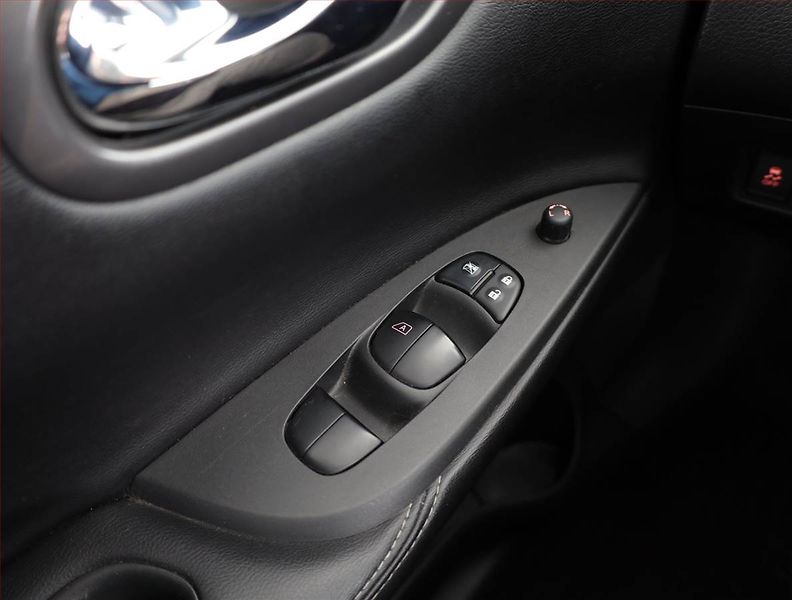 Nissan Pulsar (2018) 1.5 dCi, ČR,1.maj, Serv.kniha - fotka 16 z 21