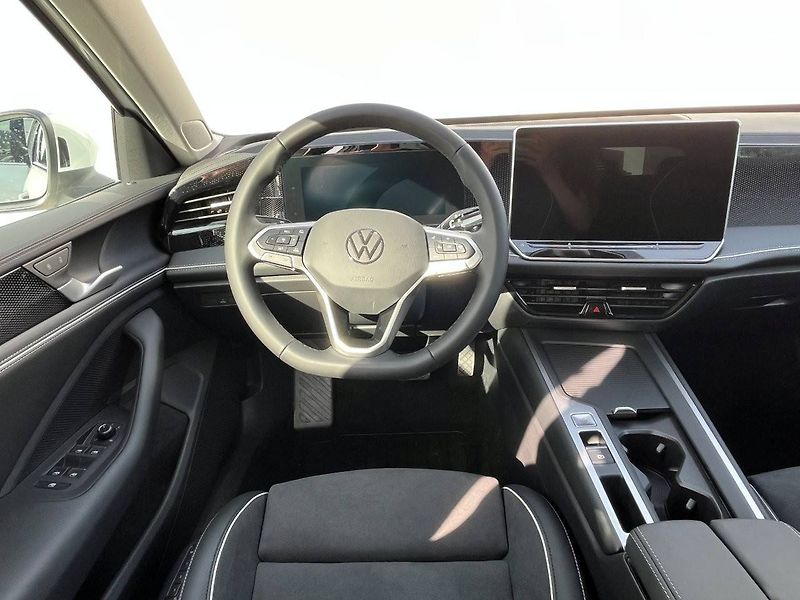 Volkswagen Passat (2026) Life 7DSG 2,0TDI - fotka 6 z 7