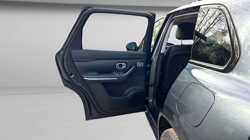 Leapmotor C10 (2025) Design 81,9 kWh AWD/172078 - fotka 37 z 40