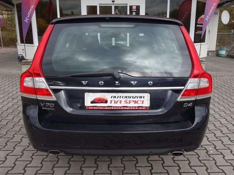 Volvo V70 (2015) 2.0D4 133kW 8A DRIVE - fotka 7 z 39