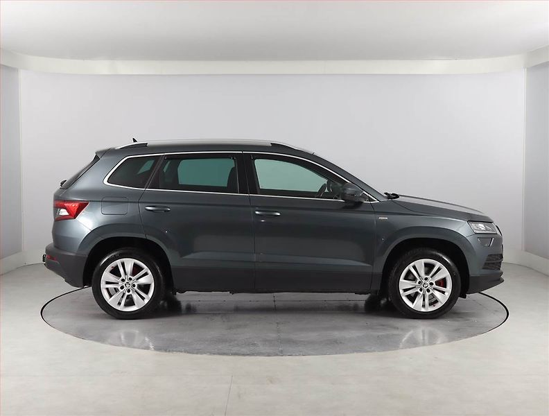 Škoda Karoq (2019) 2.0 TDI, Serv.kniha, Navi - fotka 6 z 21