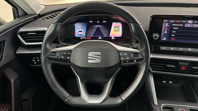 Seat Leon 2.0 TDI DSG FR Sportstourer - fotka 9 z 27