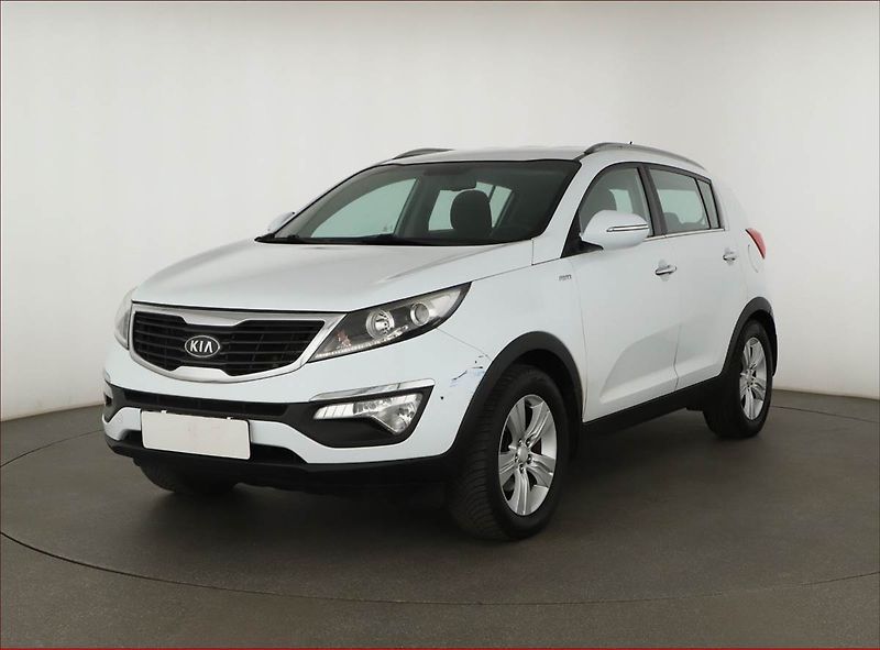 Kia Sportage (2010) 2.0 CRDi, 4X4, Tempomat - fotka 2 z 15