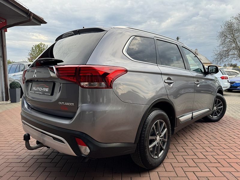 Mitsubishi Outlander (2019) 2.0i Mivec Navi Kamera - fotka 2 z 50